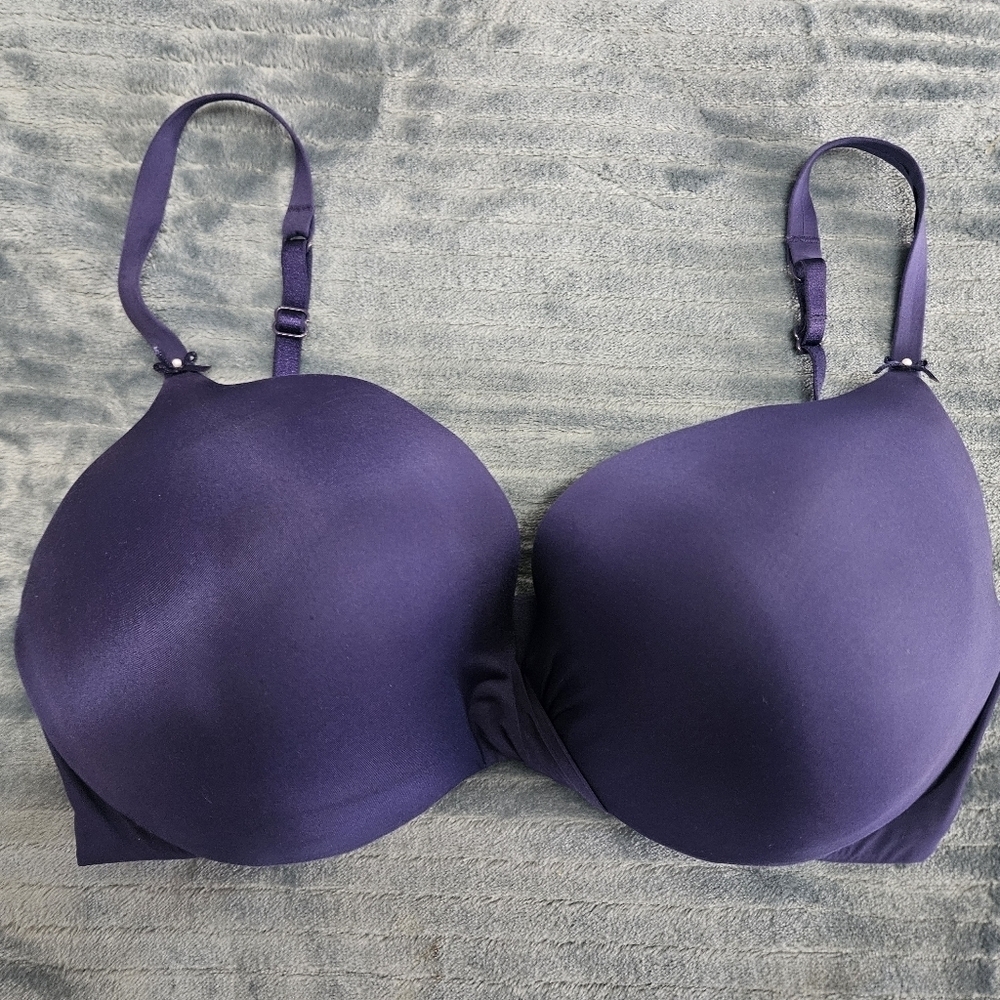 Victorias Secret Plunge Push Up Bra!